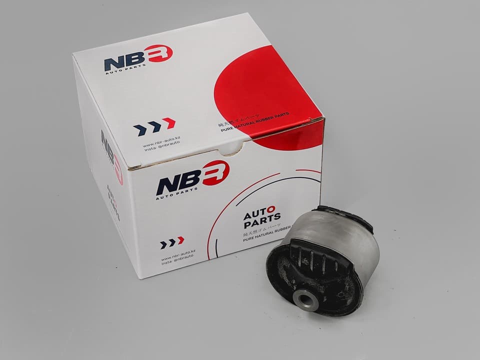 Left Engine Mount Insert — Toyota Ipsum / Picnic / Avensis Verso — NBR 12372-28110B